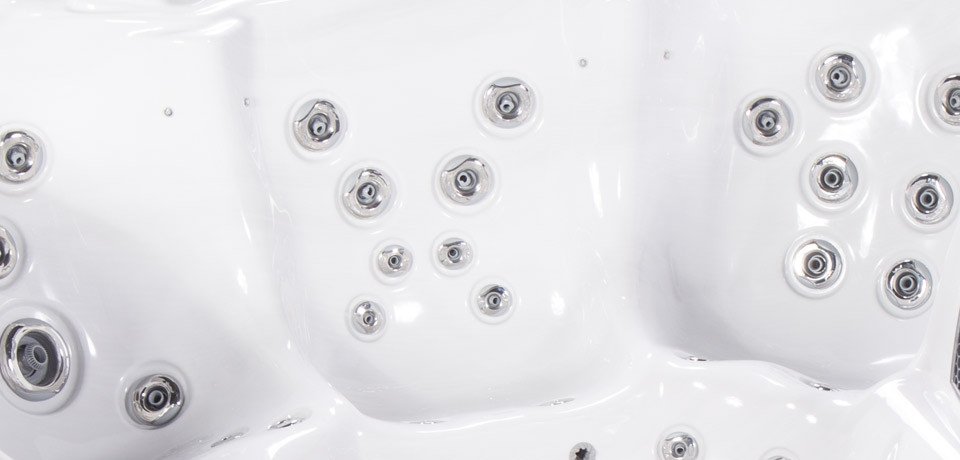 Wellis® Mont Blanc Hot Tub