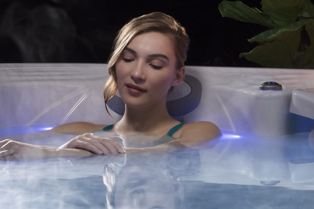 Marquis Spas The Crown Epic Hot Tub