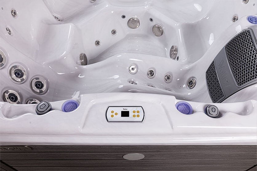 Wellis® Lugano Life Hot Tub