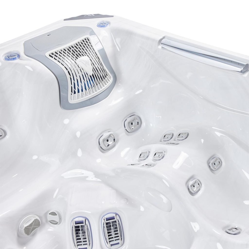 Wellis® Kilimanjaro Life Premium Hot Tub