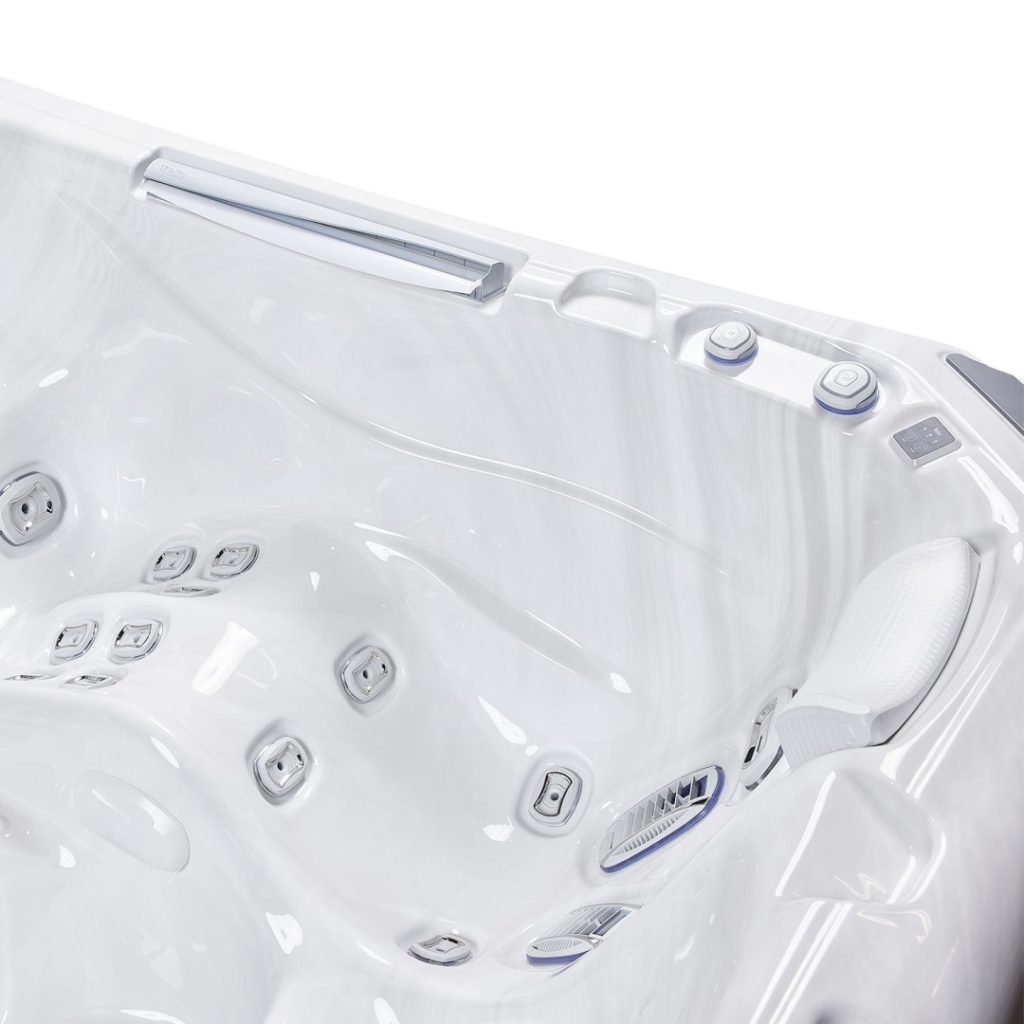 Wellis® Kilimanjaro Life Premium Hot Tub