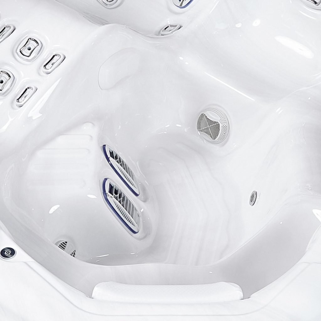 Wellis® Kilimanjaro Life Premium Hot Tub