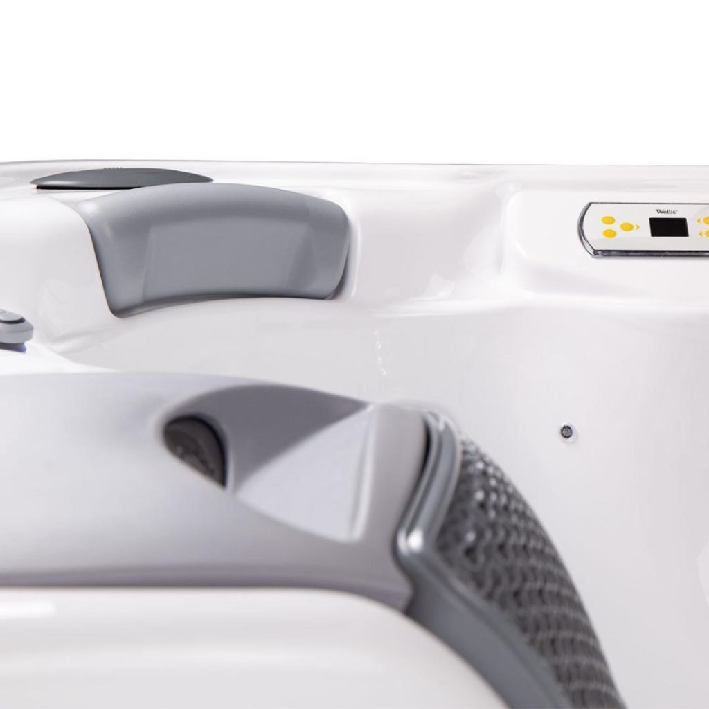 Wellis® Houston Hot Tub