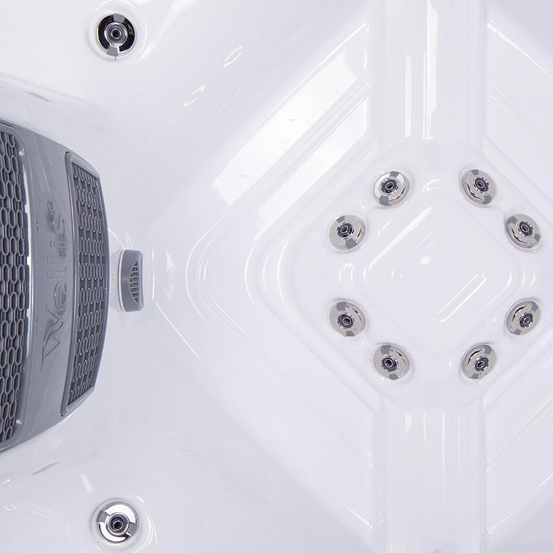 Wellis® Houston Hot Tub
