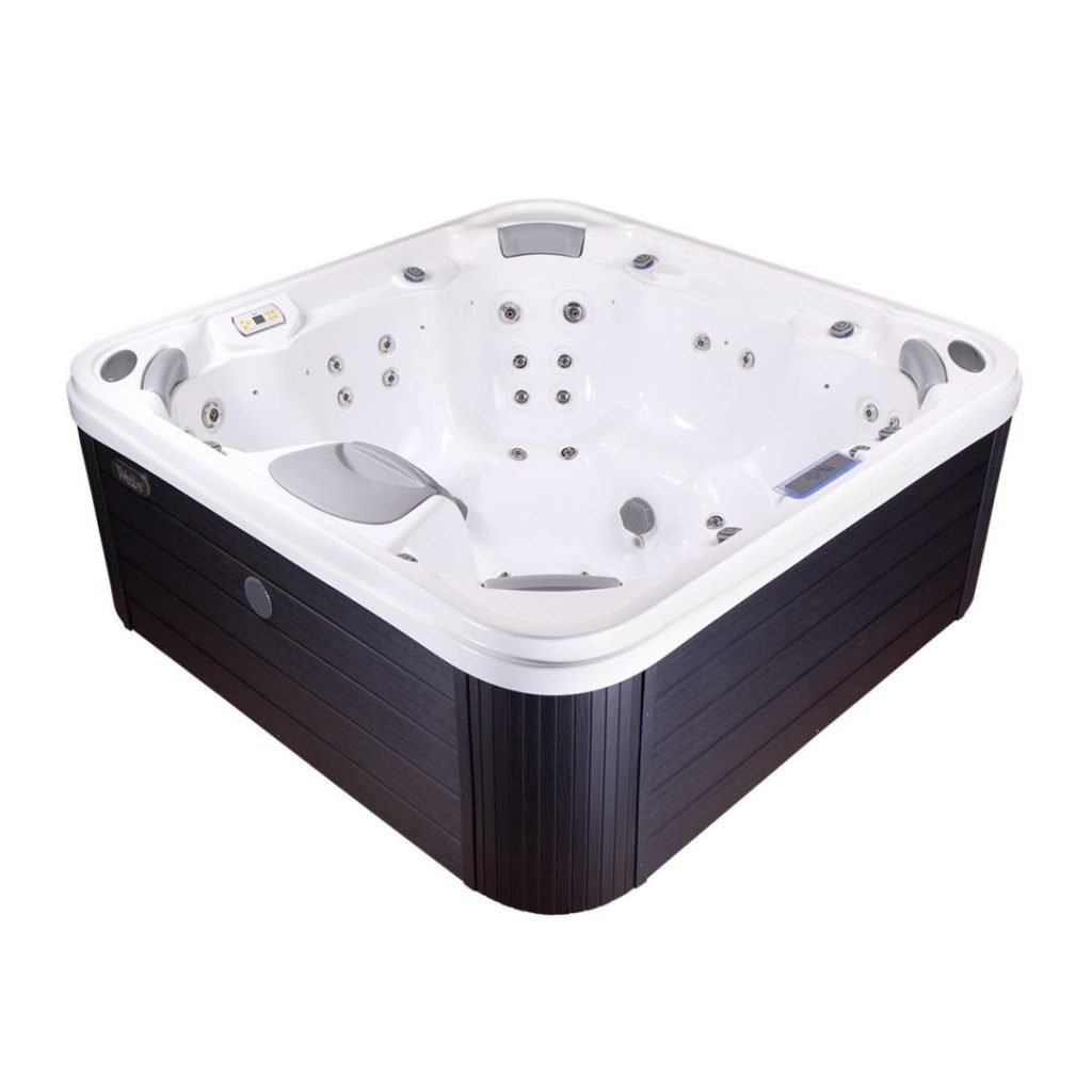 Wellis® Houston Hot Tub